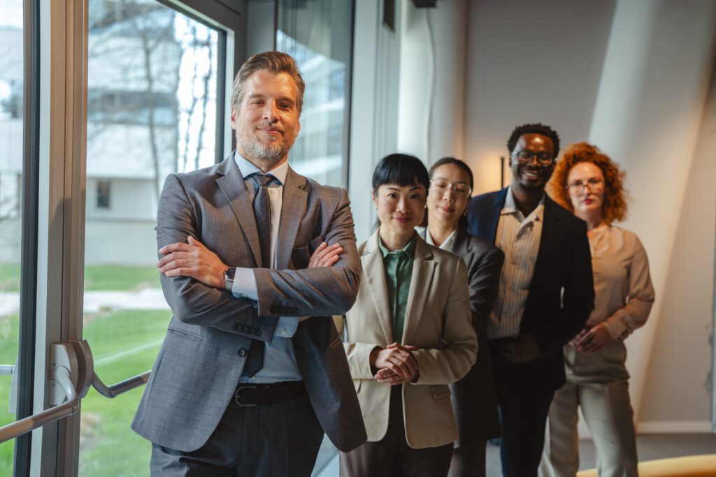 European franchising leaders discussing cultural diversity and international franchise expansion